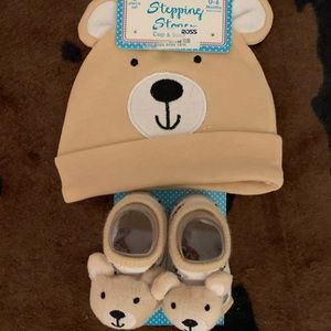 Baby matching hat and sock set